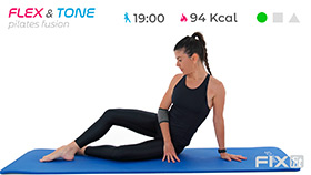 allenamento di pilates impegnativo con focus plank e core
