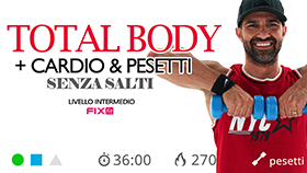 allenamento total body con cardio e pesetti senza salti