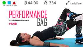 allenamento Performance GAG con esercizi in piedi e a terra