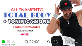 allenamentoo gag con esercizi di tonificazione per addome e glutei