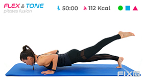 allenamento di pilates con esercizi total body focus glutei e braccia