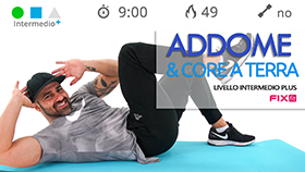 allenamento veloce con varianti crunch e plank