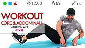 mini allenamento mirato per addominali e core stability con varianti crunch e plank