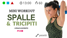 mini allenamento per braccia e tricipiti con pesetti