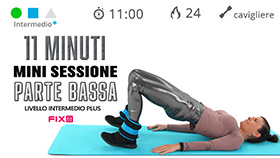 allenamento di 11 minuti con cavigliere ed esercizi a terra