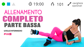 allenamento completo con esercizi mirati per gambe, glutei ed esterno coscia con cavigliere opzionali