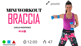 allenamento Resistance per braccia spalle e petto con pesetti