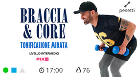 allenamento completo con esercizi di tonificazione mirata di braccia e spalle
