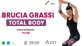 allenamento cardio brucia grassi con esercizi a media intensità costante