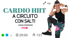 allenamento cardio HIIT a circuito con salti