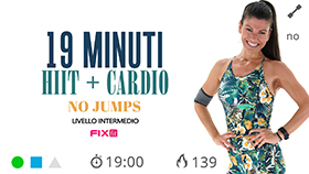allenamento con fasi di lavoro cardio e fasi di lavoro HIIT composte da esercizi di tonificazione total body