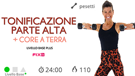 allenamento di tonificazione braccia, spalle ed esercizi per addome e core stability