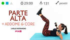 allenamento di tonificazione braccia, spalle ed esercizi per addome e core stability