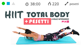 allenamento di tonificazione con cardio ad alto impatto
