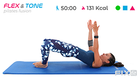 allenamento di pilates con focus gambe, core e glutei