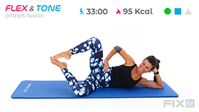 allenamento di pilates con focus gambe, core e glutei