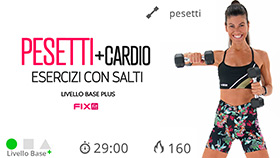 allenamento cardio HIIT e tonificazione con pesetti della durata di 17 minuti