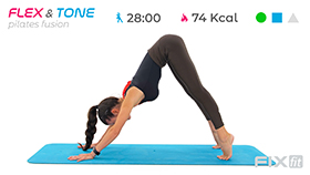 allenamento di pilates con focus interno ed esterno coscia