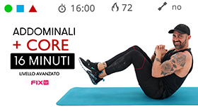 allenamento veloce di soli 16 minuti con solo esercizi addominali e varianti plank