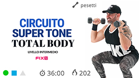 allenamento super tone ad alta sollecitazione muscolare con pesetti