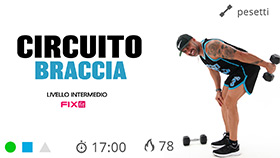 allenamento a circuito per tonificare braccia, spalle e schiena