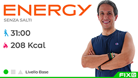 allenamento di aerobica a tempo di musica della durata di 30 minuti