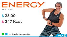 allenamento cardio con musica senza salti a media intensità