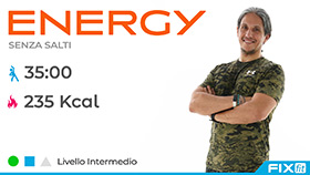 allenamento completo a ritmo di musica con esercizi no-impact