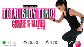 allenamento total body con abs e glutei