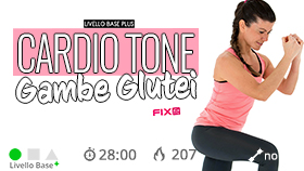 allenamento cardio tone in piedi e a terra
