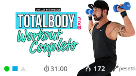 Allenamento total body con sessione mirata per addominali e braccia