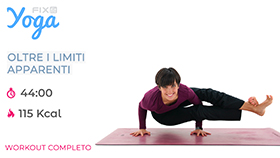 allenamento che ci porta gradualmente verso la posizione degli otto punti piegati: Astavakrasana