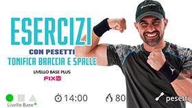 circuito veloce per tonificare braccia e spalle con i pesetti