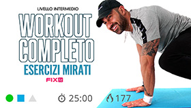 allenamento per gambe addome e glutei con cardio senza salti